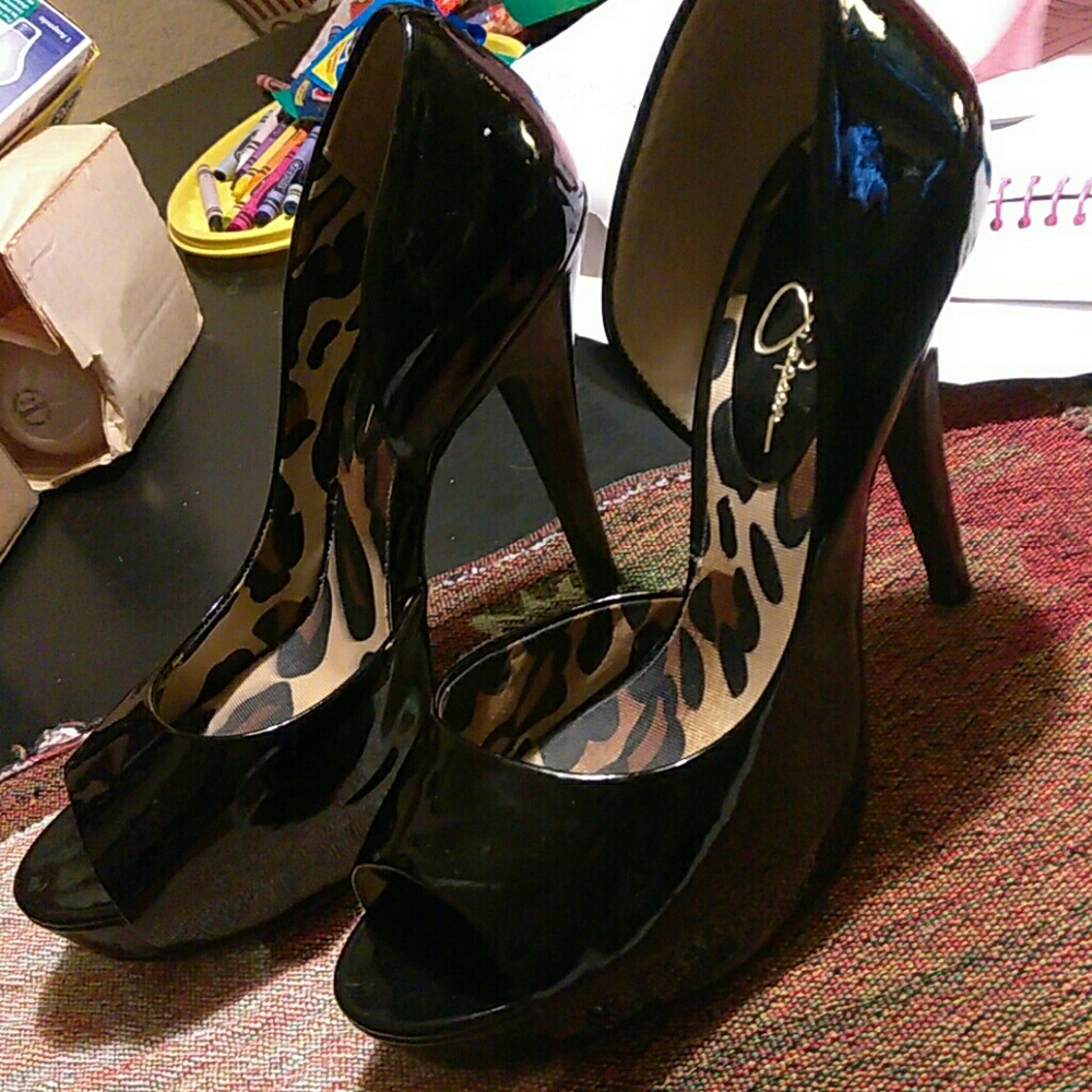 Jessica Simpson Martela Peep-Toe Platform Pumps
